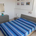 Casa Mare Azzurro Vicina Alla Spiaggia Di Gallipoli