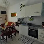 Appartamento Con Piscina Idromassaggio 
