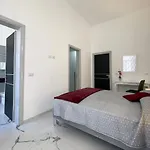 Palazzo Degli Artigiani Appartamento In Centro