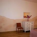 Gio'S House