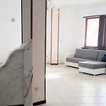 Blu Dea Apartment & Room