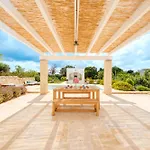 Helloapulia Family Trullo Of Silence