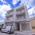 Mina Apartment 100M From Sea - Happy Rentals