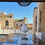 Casa Pumi Nel Centro Storico Di Nardo' Con Terrazza Panoramica