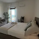 Casa Roberta With Balcony And Sea View