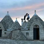 Trullo With Swimming Pool. Charme&Relax