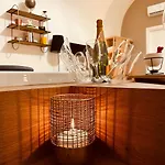 Muralta Suite & Luxury Rooms