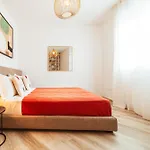 Vl Luxury Apartment - Housea