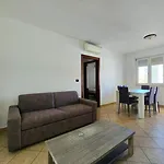 Cleopatra Apartment
