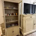 Lunea'S Home