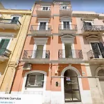 Casa Garruba 99
