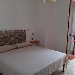 Gallipoli, Lido San Giovanni Via Savonarola , Trilocale