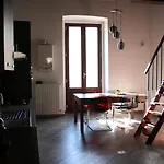 House Of Yvanesse
