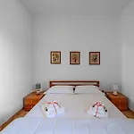 Villa Patrizia By Rentbeat