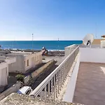 Appartamento Fronte Mare Con Vista Mare