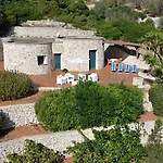 Trullo Anthos - Con Splendida Vista Mare E Giardino Privato