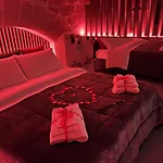 Glamour Suite