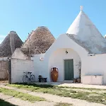 Il Trullo Bianco A Masseria Santalachicca