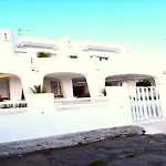 B&B Valentino Luxury Rooms By Salentolimit