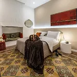 La Chimera Luxury Home