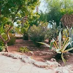 Tenuta Diavoli 2 A Due Passi Da Torre San Giovanni