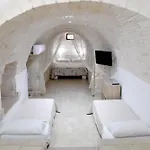 Agape Fra I Trulli Dimora Ciclamino