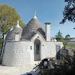 Trulli Manuela