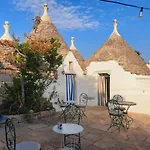 Trulli Di Ivana