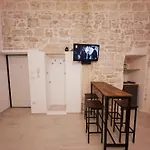 Maison Divino