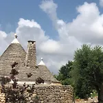 Trullo Antico Con Piscina Indipendente - Trulli Finisterrae