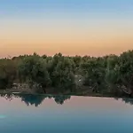 Fantastic Trulloproperty With Pool Near Cisternino