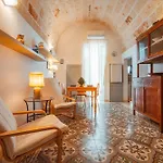 Fior Di Giglio Historic House - Housea