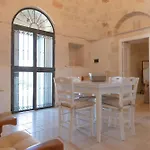 Masseria Carperi In The Heart Of Valle D'Itria