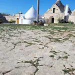 Valle D'Itria Trulli E Alcova Mikael