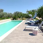 Trullo Oron Call By Pugliadamare