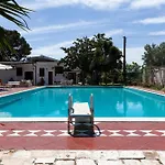 Villa Carmen With Garden And Pool - Happy Rentals