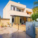 Villetta Grazia With Garden - Happy Rentals