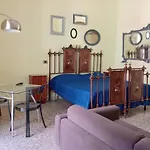 Mezzanino Con Patio E Archi A Vela