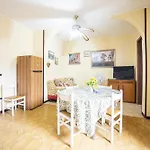 Casa Vacanze A 20 Metri Dal Mare
