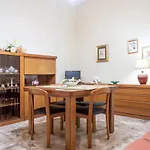 Appartamento Stefania, Centro Citta, Vicino Al Mare