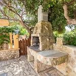 Villetta Jasmine Con Giardino Torre Pali