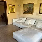 Borgo Dei Normanni