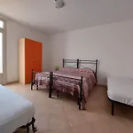Villetta Indipendente Con Bellissima Vista Mare