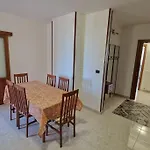 Casa Con 4 Camere Da Letto A 10 Minuti Da Gallipoli