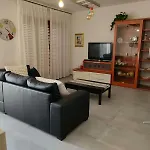 Vittoria House