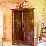 Trullo Nel Bosco, Lungo Il Sentiero Escursionistico Ciclabile Dell'Acquedotto Pugliese