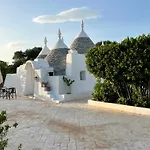 Vita Vivet Trullo