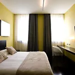 Eos Hotel