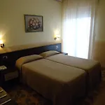 Hotel Riviera