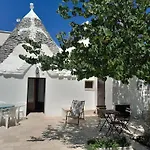 Trullo Il Giglio